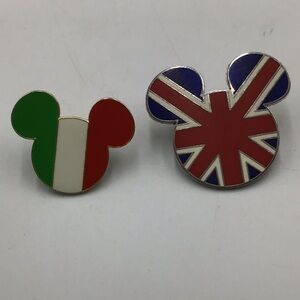 Two Disney Trading Pins Italy UK Flag 2003 2007 Mickey Countries